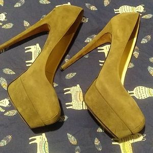 Brian Atwood Stiletto